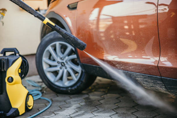 Best Garage Pressure Washing  in Evansburg, PA