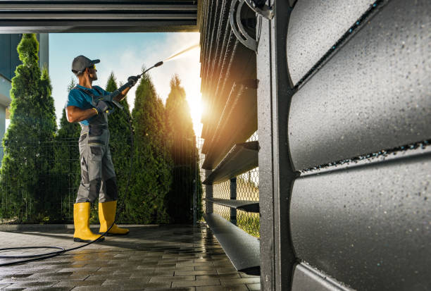 Best Deck Pressure Washing  in Evansburg, PA